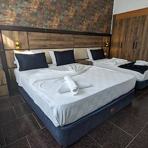 Standard Dreibettzimmer